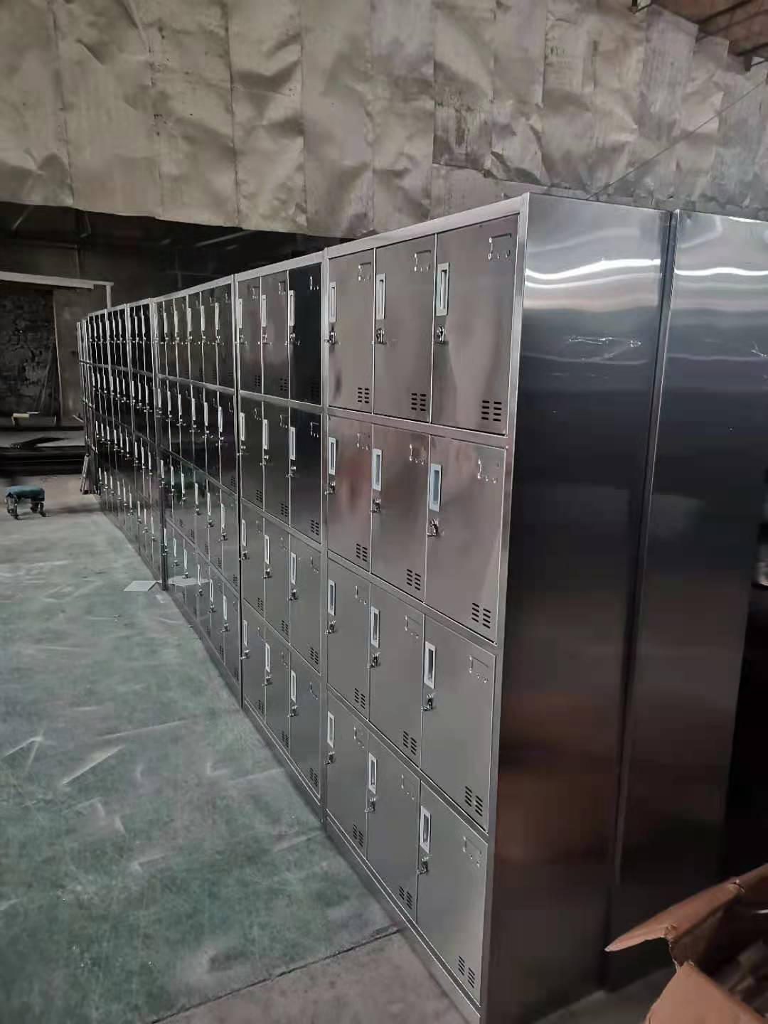 ���P�؛��